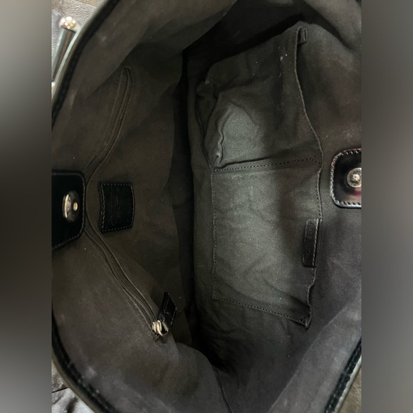 Sold***Burberry authentic shoulder bag - Picture 10 of 14